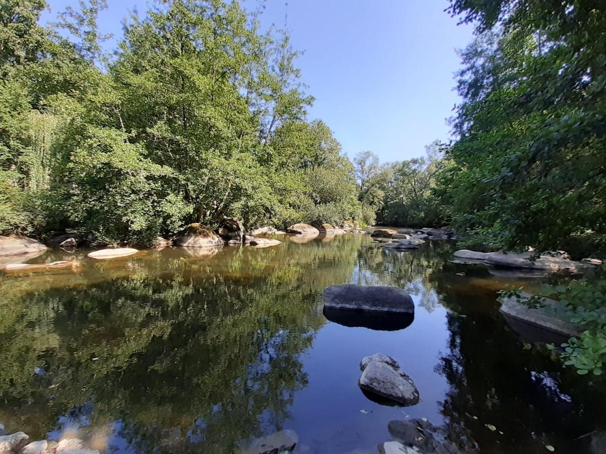 Village De Gites Du Moulin Neuf Getigne Екстериор снимка