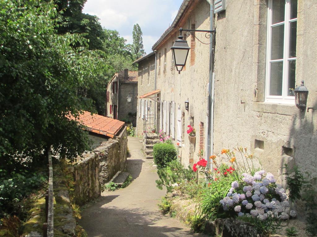 Village De Gites Du Moulin Neuf Getigne Екстериор снимка